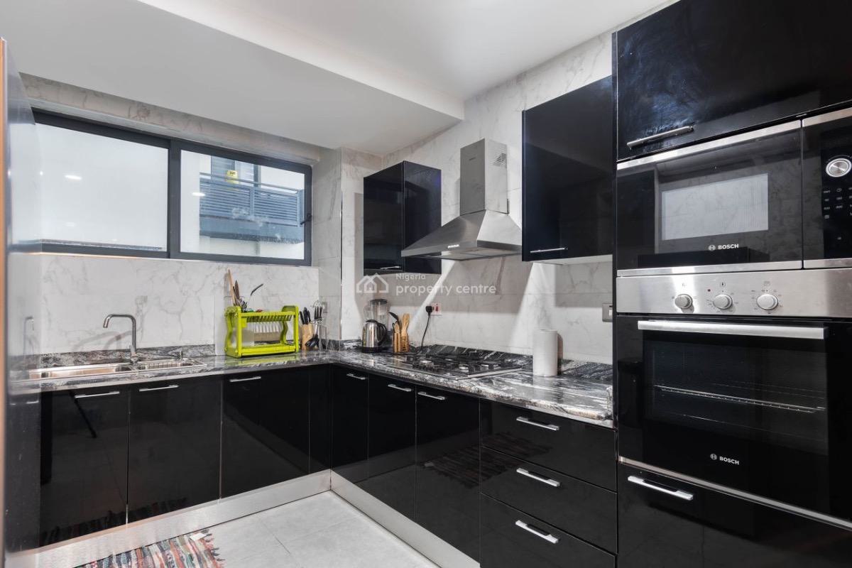 Luxurious City View 2 Bedrooms Apartment with Gym, Victoria Island (vi), Lagos, Flat / Apartment Short Let
