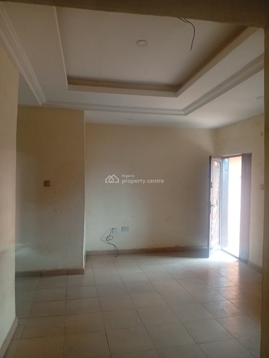 Executive 2 Bedroom Flat, Fabolude Alagbole Via Ojodu Berger Lagos, Ojodu Berger, Ojodu, Lagos, Flat / Apartment for Rent
