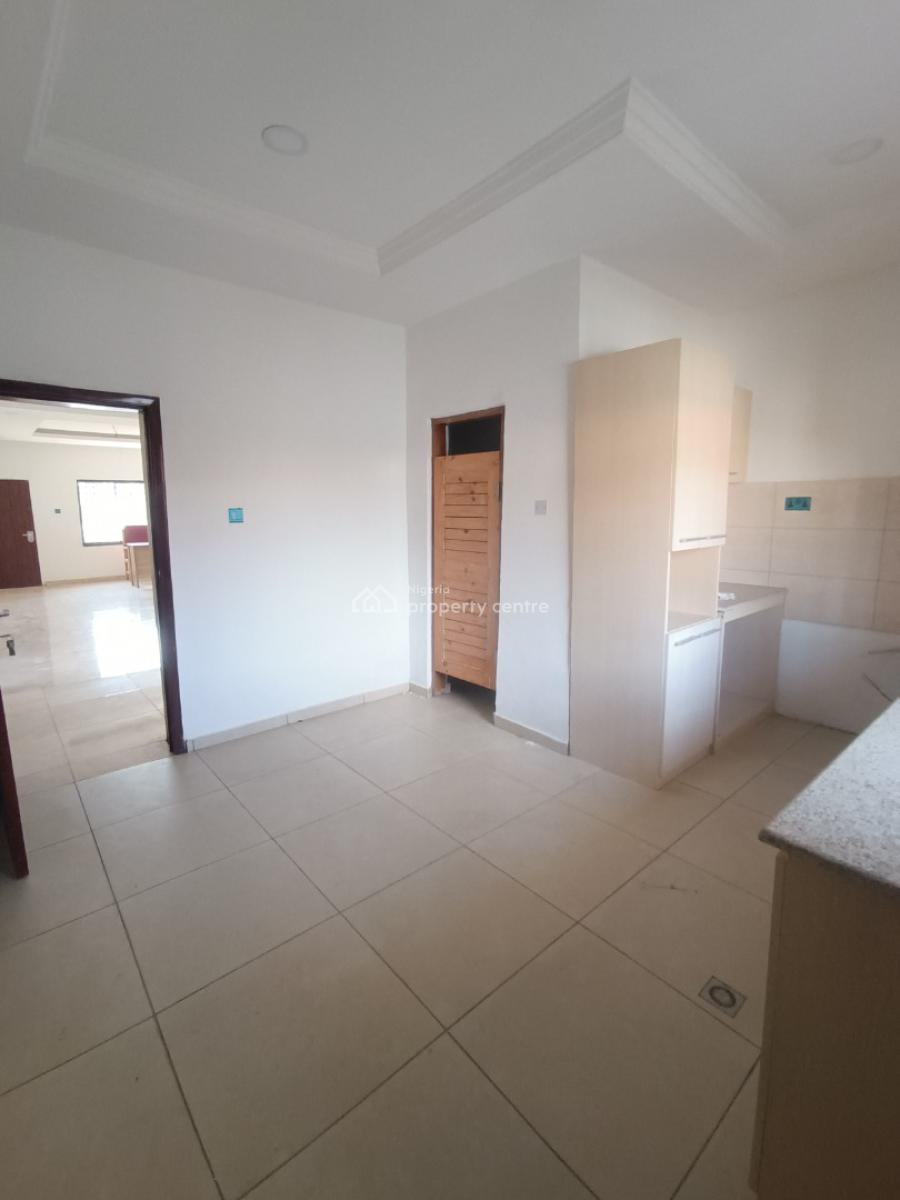 Serviced 3 Bedroom Flat with Bq, Sangotedo, Sangotedo, Ajah, Lagos, Flat / Apartment for Rent