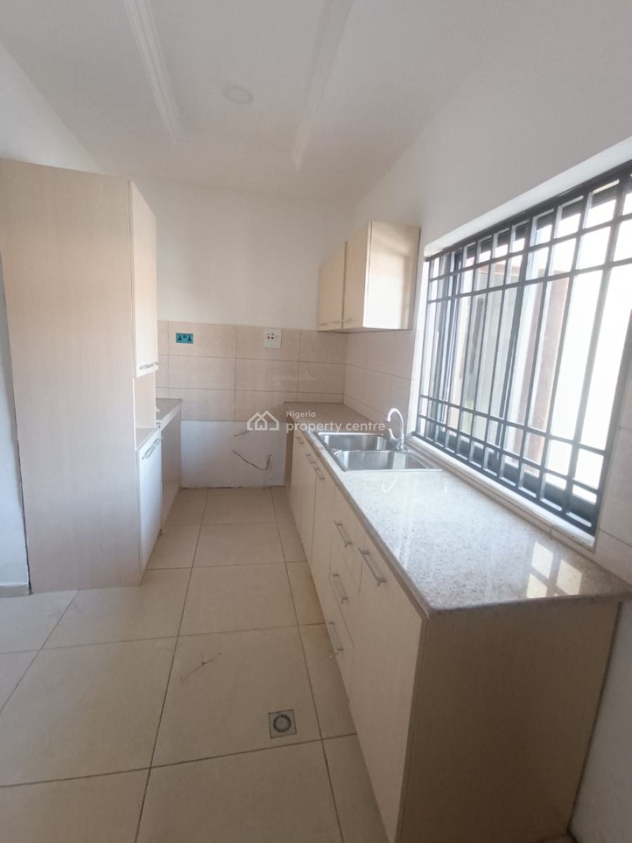 Serviced 3 Bedroom Flat with Bq, Sangotedo, Sangotedo, Ajah, Lagos, Flat / Apartment for Rent