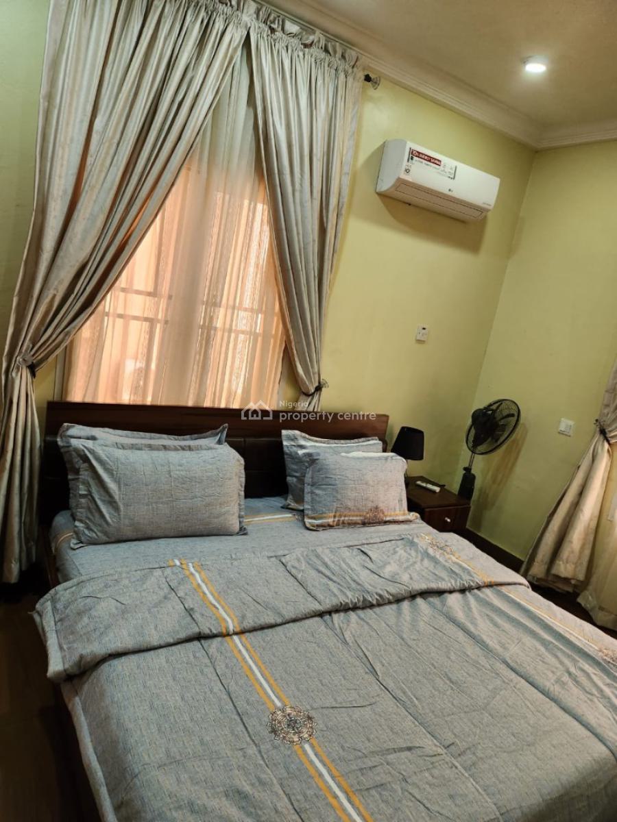 1 Bedroom, After Zartech Supermarket, Wuye, Abuja, Mini Flat (room and Parlour) for Rent