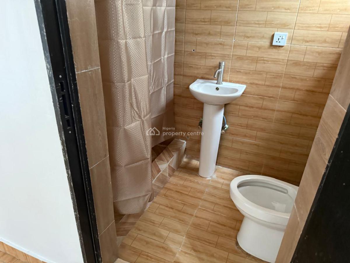 4bedroom Semi Detached Duplex, Ologolo, Lekki, Lagos, House for Rent