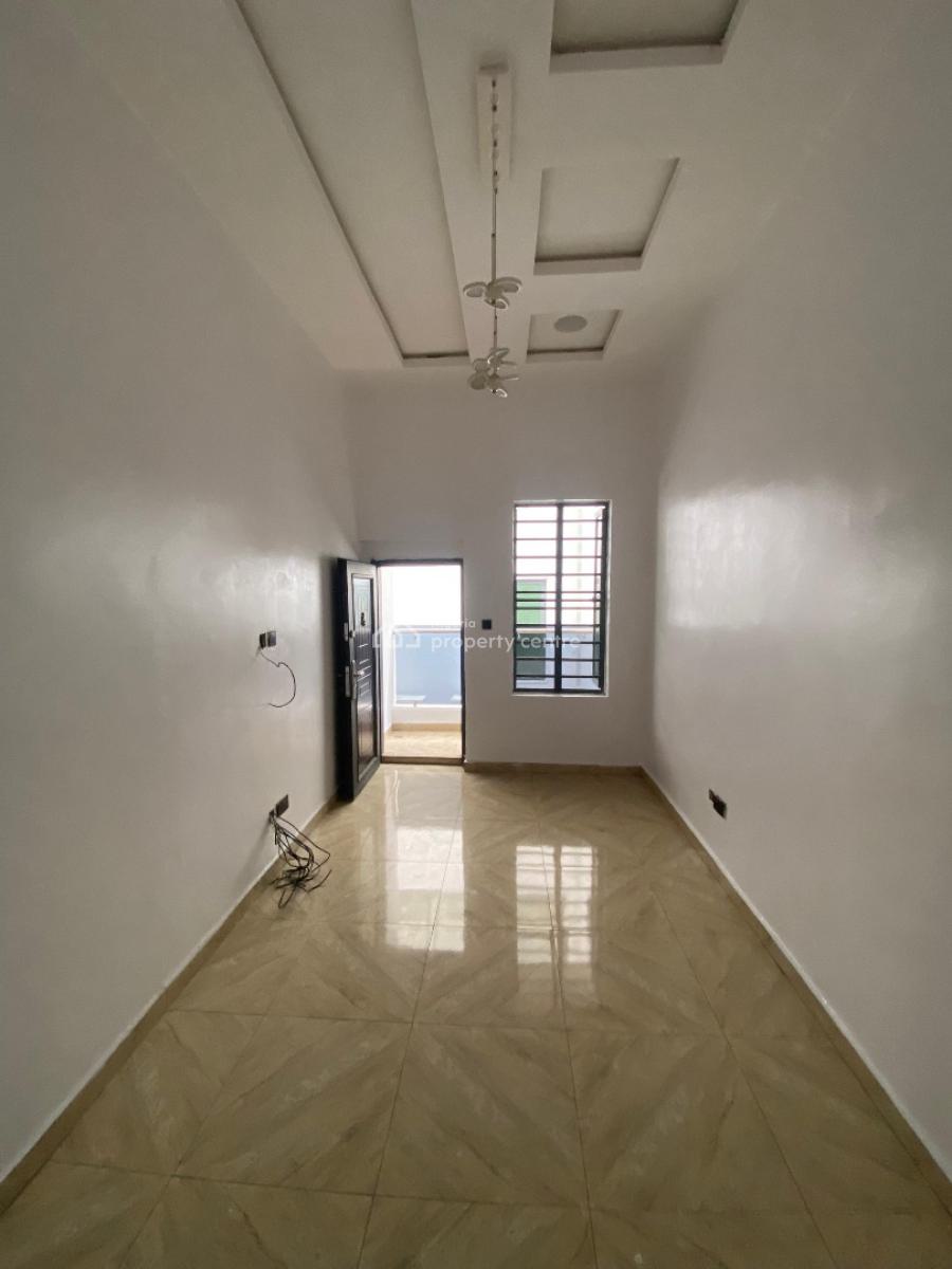 Lovely 5 Bed Duplex in a Gated Estate, Chevron, Lekki, Lagos, Detached Duplex for Sale