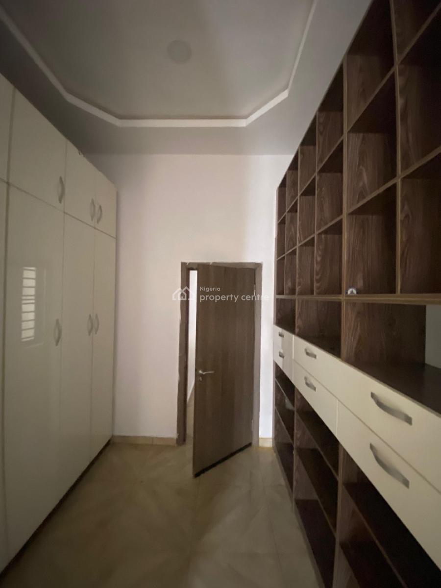 Lovely 5 Bed Duplex in a Gated Estate, Chevron, Lekki, Lagos, Detached Duplex for Sale