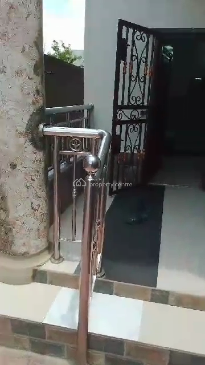 Lovely 3 Bedroom Flat 24/7 Light, Hossana Estate, Ago Palace, Isolo, Lagos, Flat / Apartment for Rent