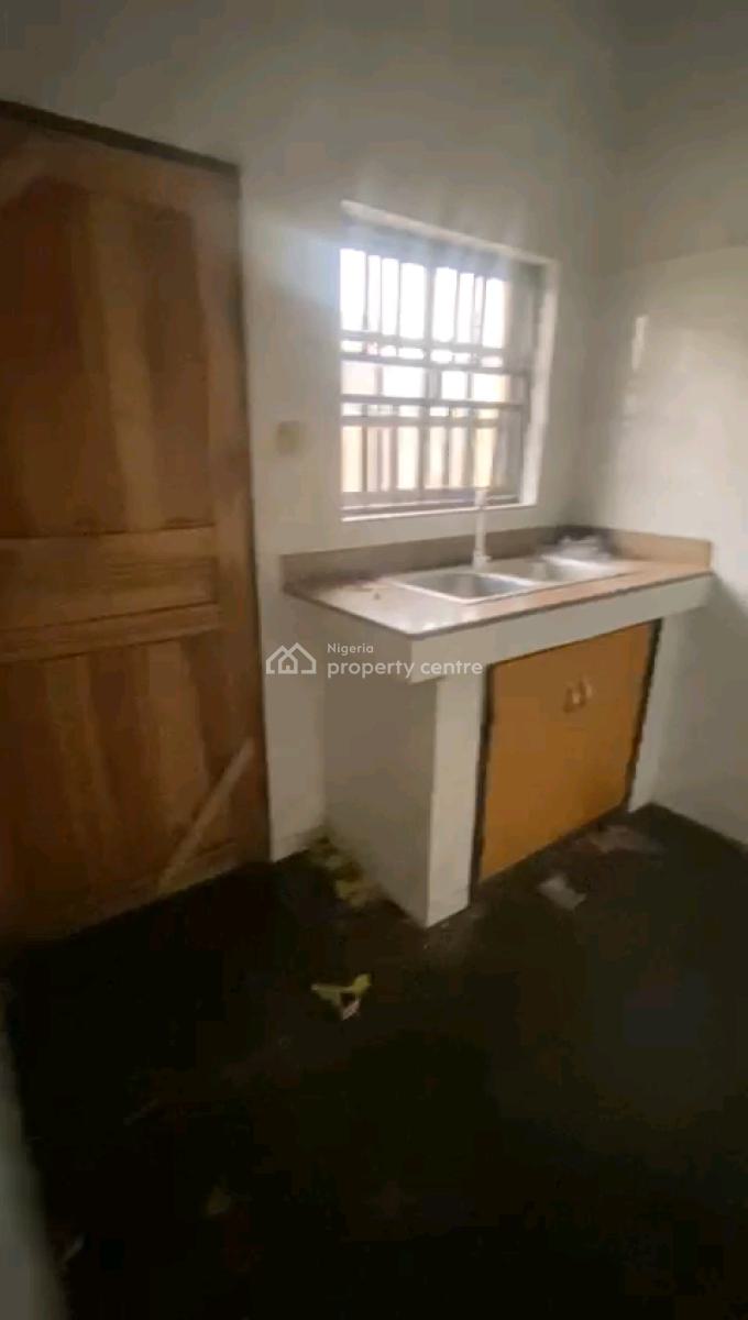 Standard and Executive 2 Bedroom Flat, Ketu, Lagos, Flat / Apartment for Rent