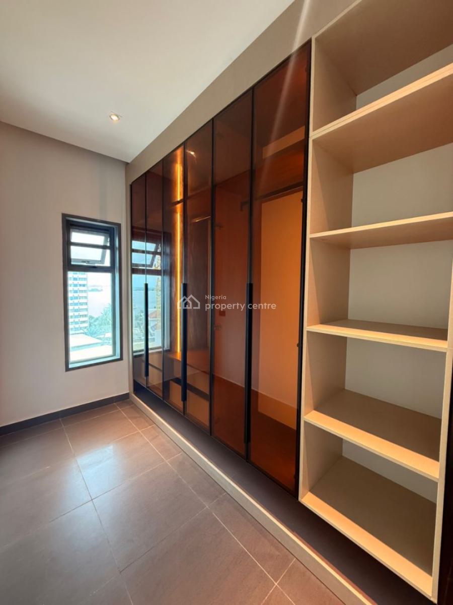Nicely Finished 4 Bedrooms Penthouse with a Room Bq, Victoria Island (vi), Lagos, House for Sale
