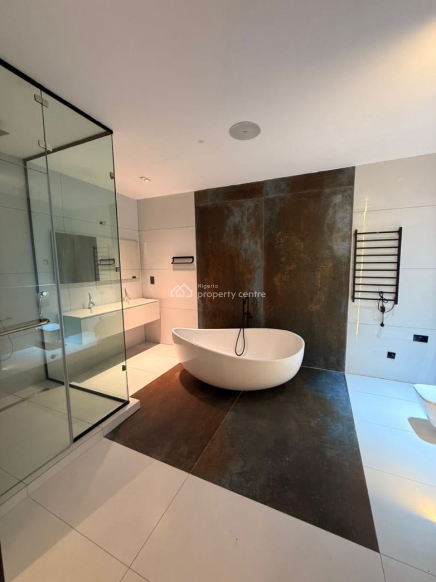Nicely Finished 4 Bedrooms Penthouse with a Room Bq, Victoria Island (vi), Lagos, House for Sale