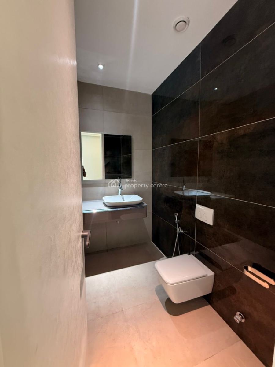 Nicely Finished 4 Bedrooms Penthouse with a Room Bq, Victoria Island (vi), Lagos, House for Sale