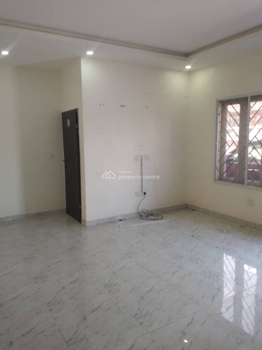 3-bedroom Apartment (ground Floor), Lekki Right By Pinnacle Filling Station, Lekki Phase 1, Lekki, Lagos, Flat / Apartment for Rent