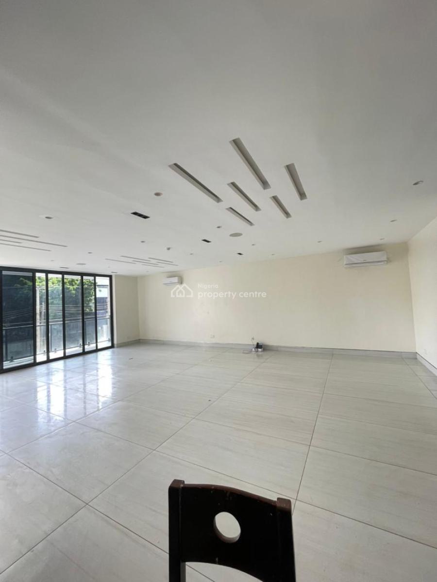 High-end 4 Bedrooms Maisonette + Bq, Gym & Pool, Ikoyi, Lagos, Flat / Apartment for Rent