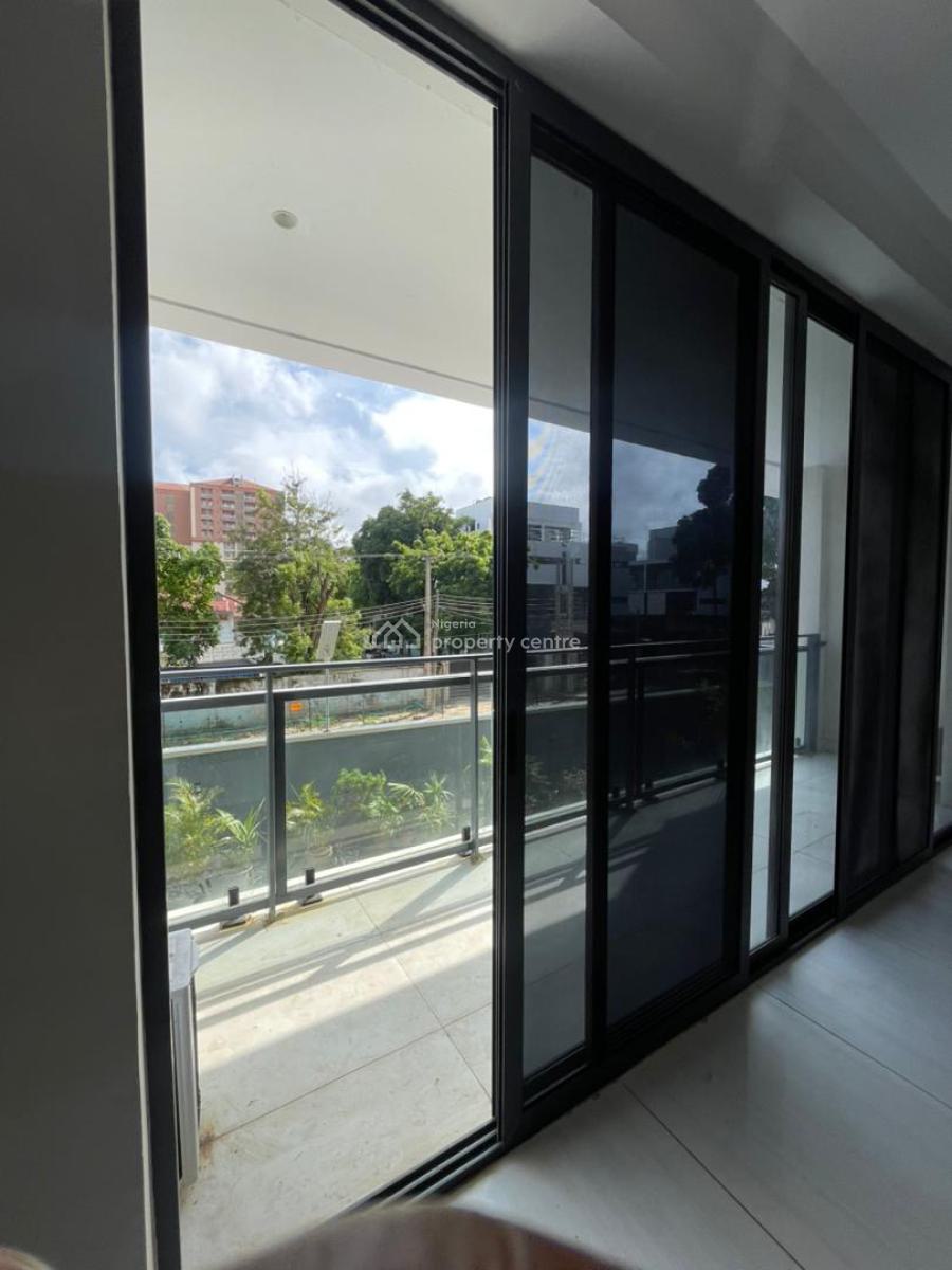 High-end 4 Bedrooms Maisonette + Bq, Gym & Pool, Ikoyi, Lagos, Flat / Apartment for Rent