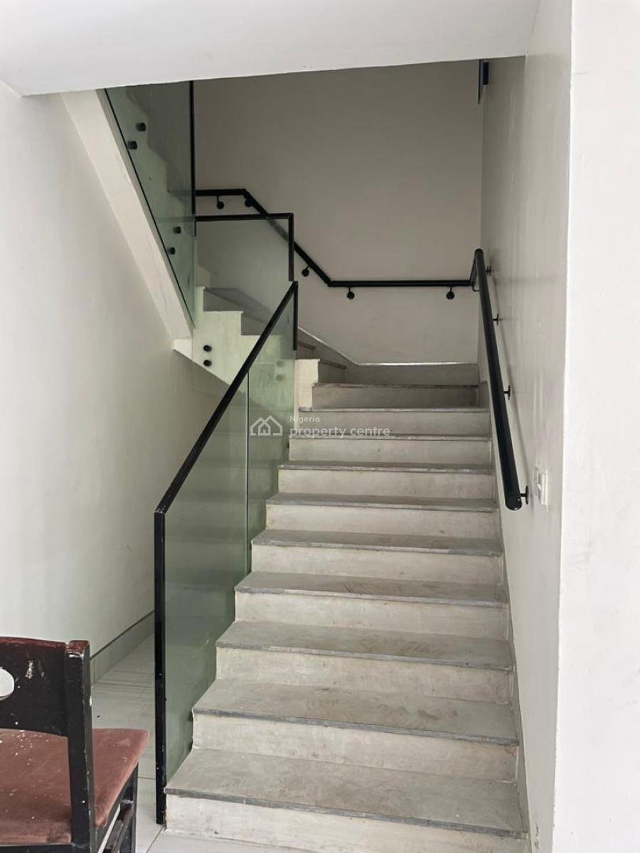 High-end 4 Bedrooms Maisonette + Bq, Gym & Pool, Ikoyi, Lagos, Flat / Apartment for Rent