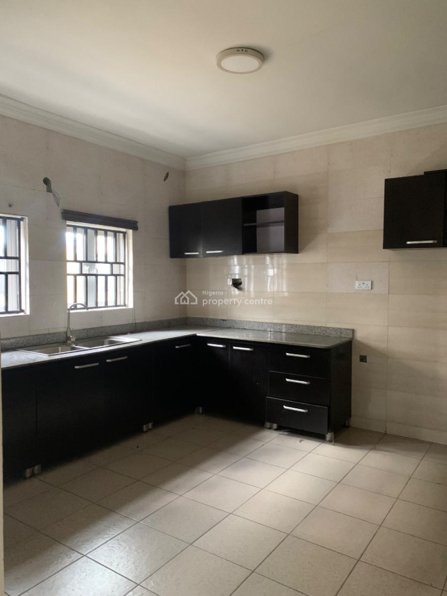 4 Bedroom Semi Detached Duplex with a Bq with High Ceiling, Lekki Phase 1, Lekki, Lagos, Detached Duplex for Rent