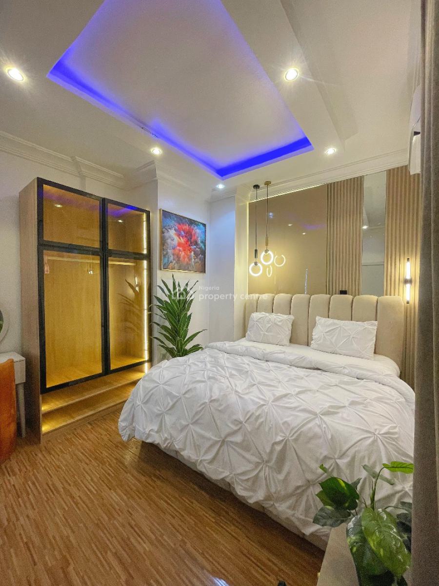 Cozy 2 Bedrooms Apartment with Snooker Board, Nova Base Apartments, Admiralty Way, Lekki Phase 1, Lekki, Lagos, Flat / Apartment Short Let