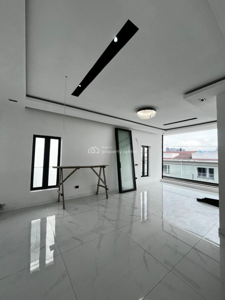 a 5 Bedroom Detached House with Bq, Lekki Phase 1, Lekki, Lagos, Detached Duplex for Sale