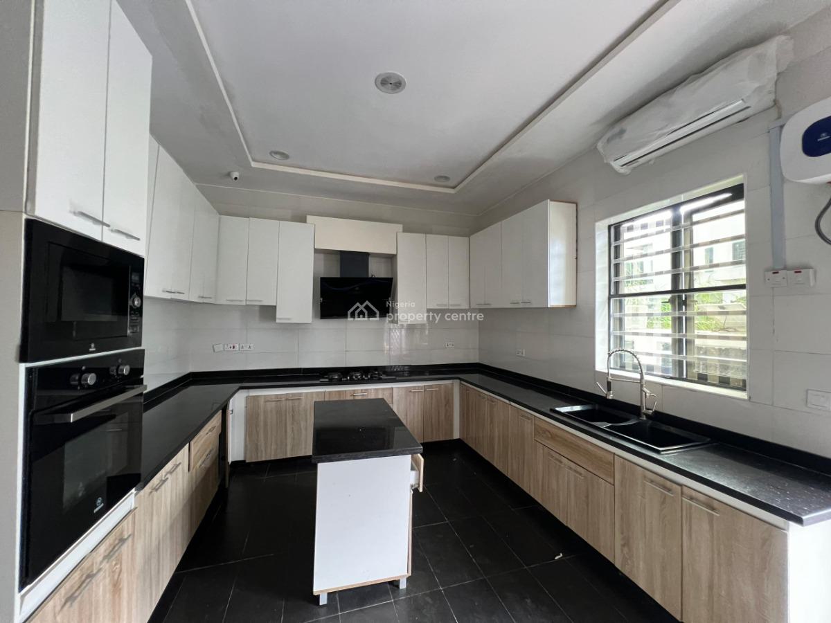 5 Bedrooms Detached Duplex with Bq, Orchid, Lekki, Lagos, Detached Duplex for Sale