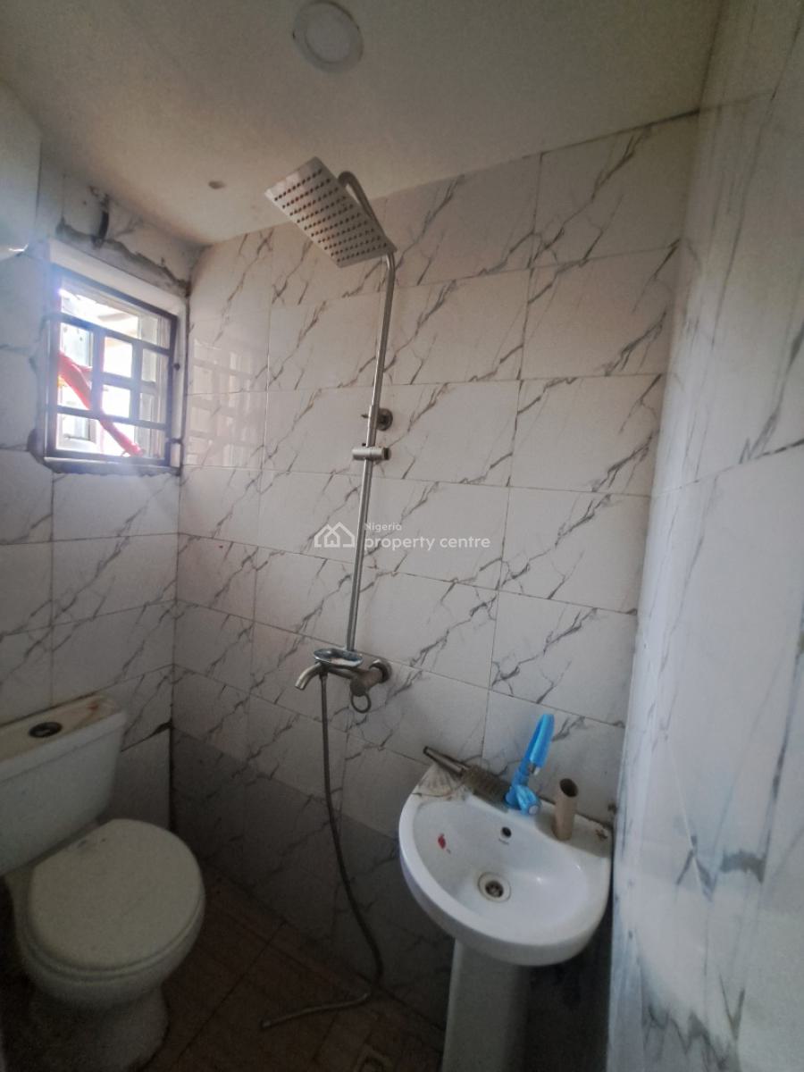 Self Contain in an Estate, Dawaki, Gwarinpa, Abuja, Self Contain (single Rooms) for Rent