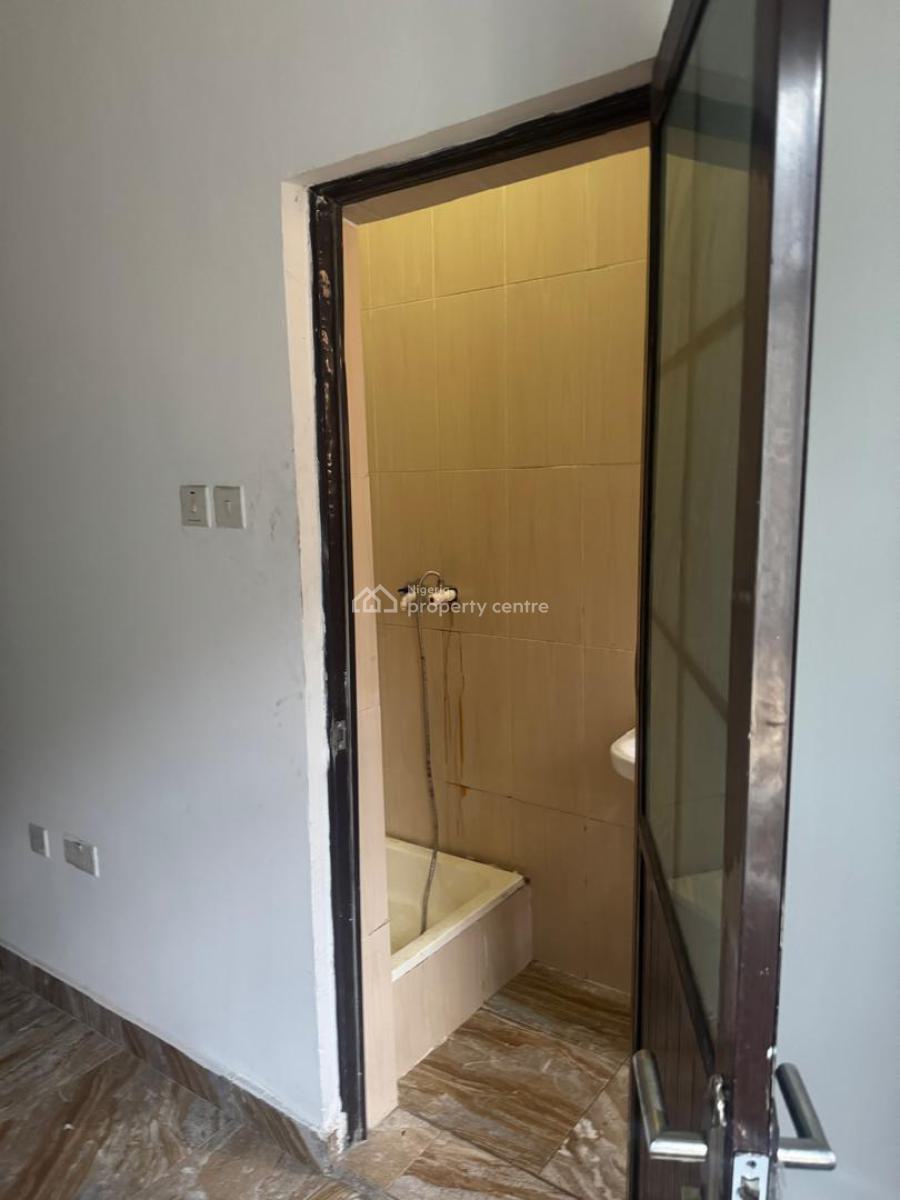 Well Maintained Luxury 5 Bedroom Terraced Duplex, Ajah, Ajah, Lagos, Terraced Duplex for Rent