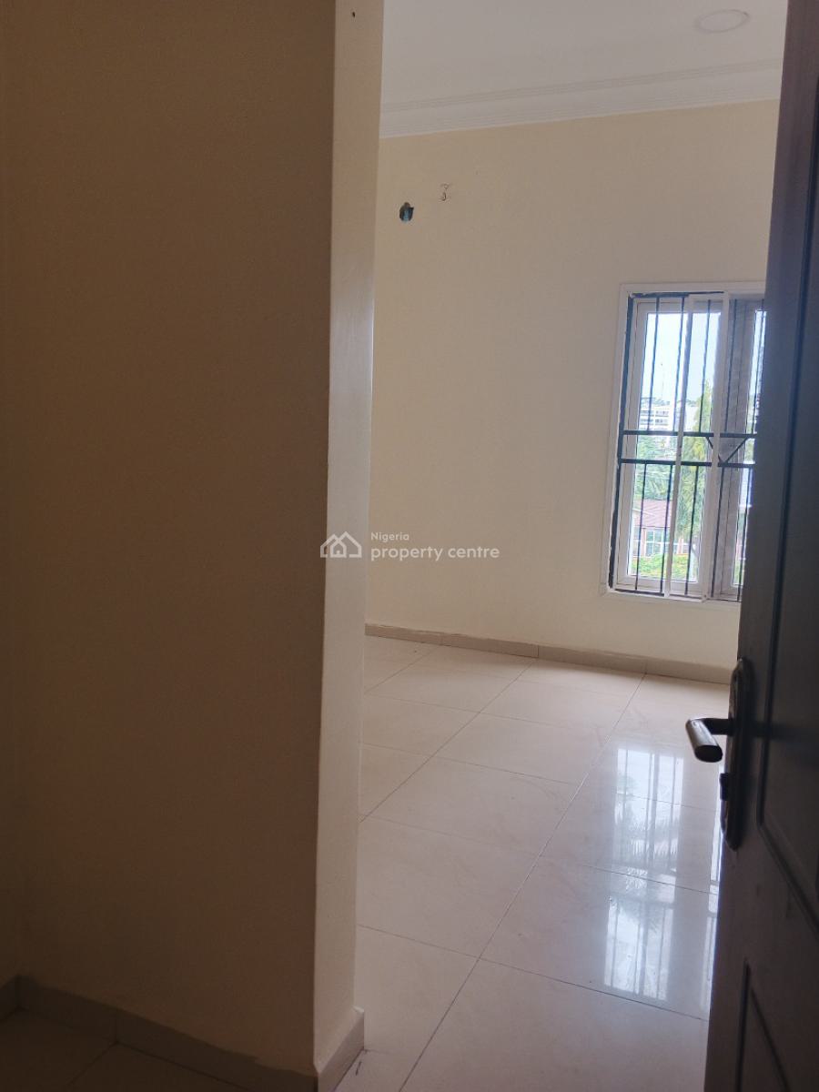 8 Bedrooms Fully Detached Duplex with 2 Bq, Zone 2, Wuse, Abuja, Detached Duplex for Rent