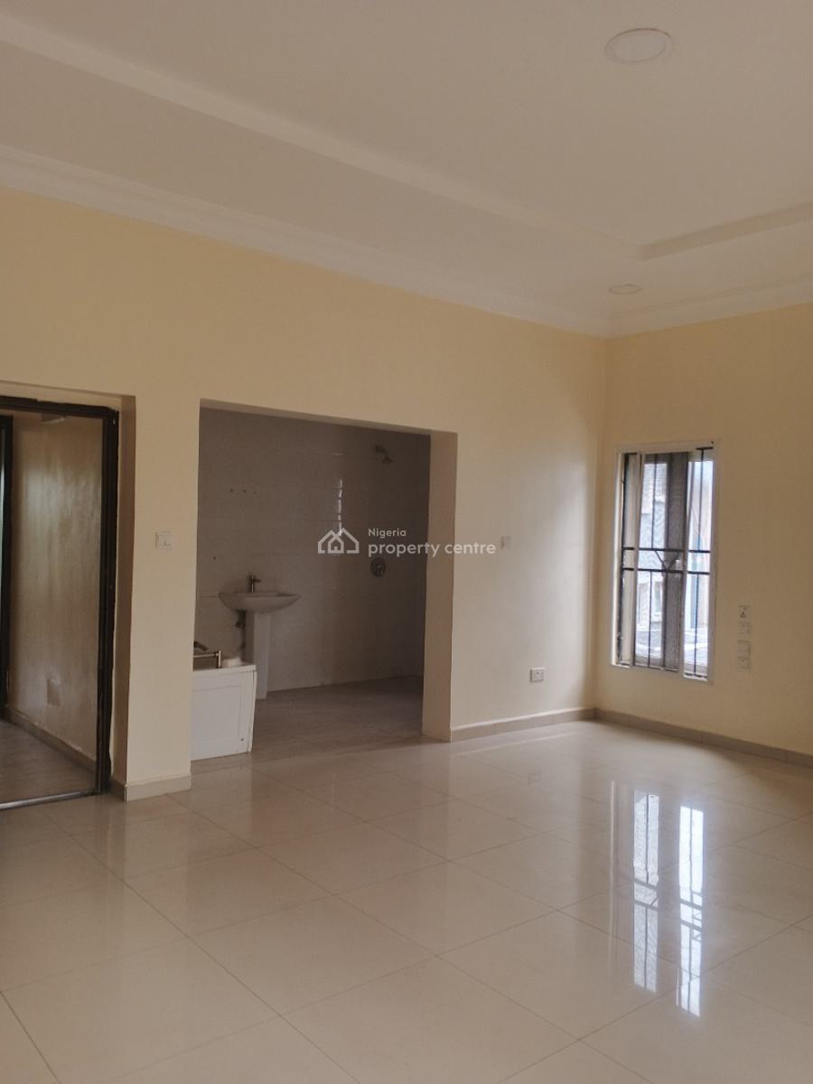 8 Bedrooms Fully Detached Duplex with 2 Bq, Zone 2, Wuse, Abuja, Detached Duplex for Rent