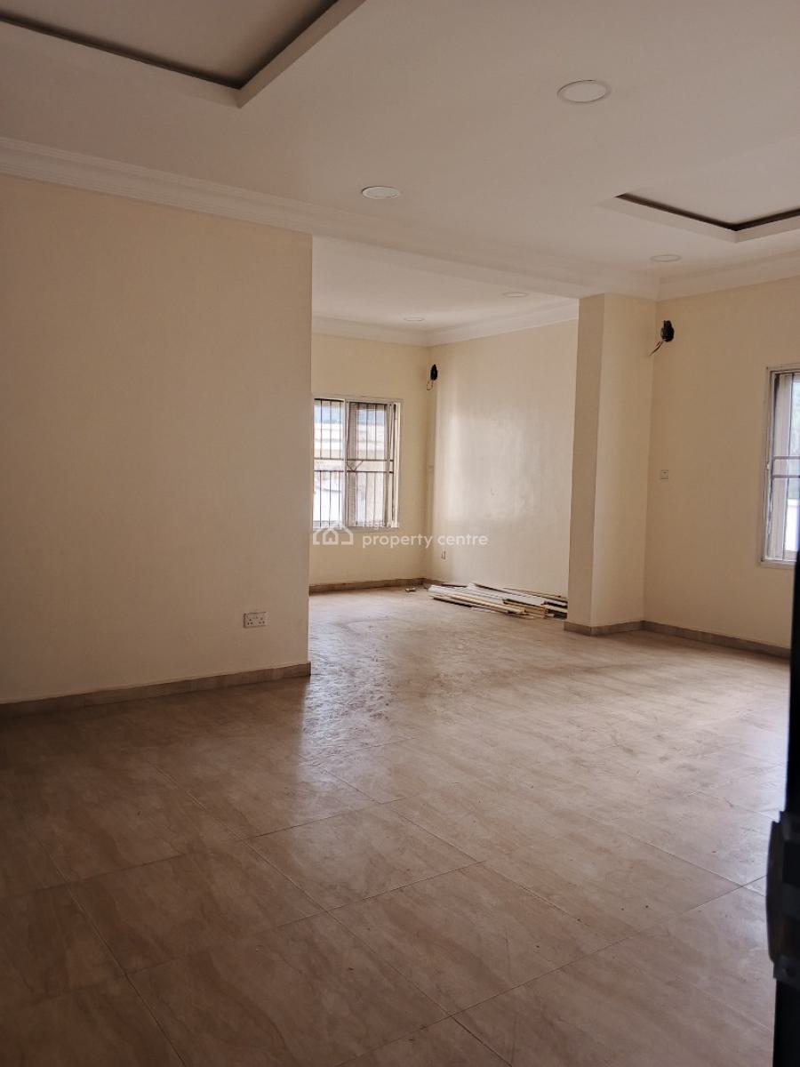 8 Bedrooms Fully Detached Duplex with 2 Bq, Zone 2, Wuse, Abuja, Detached Duplex for Rent