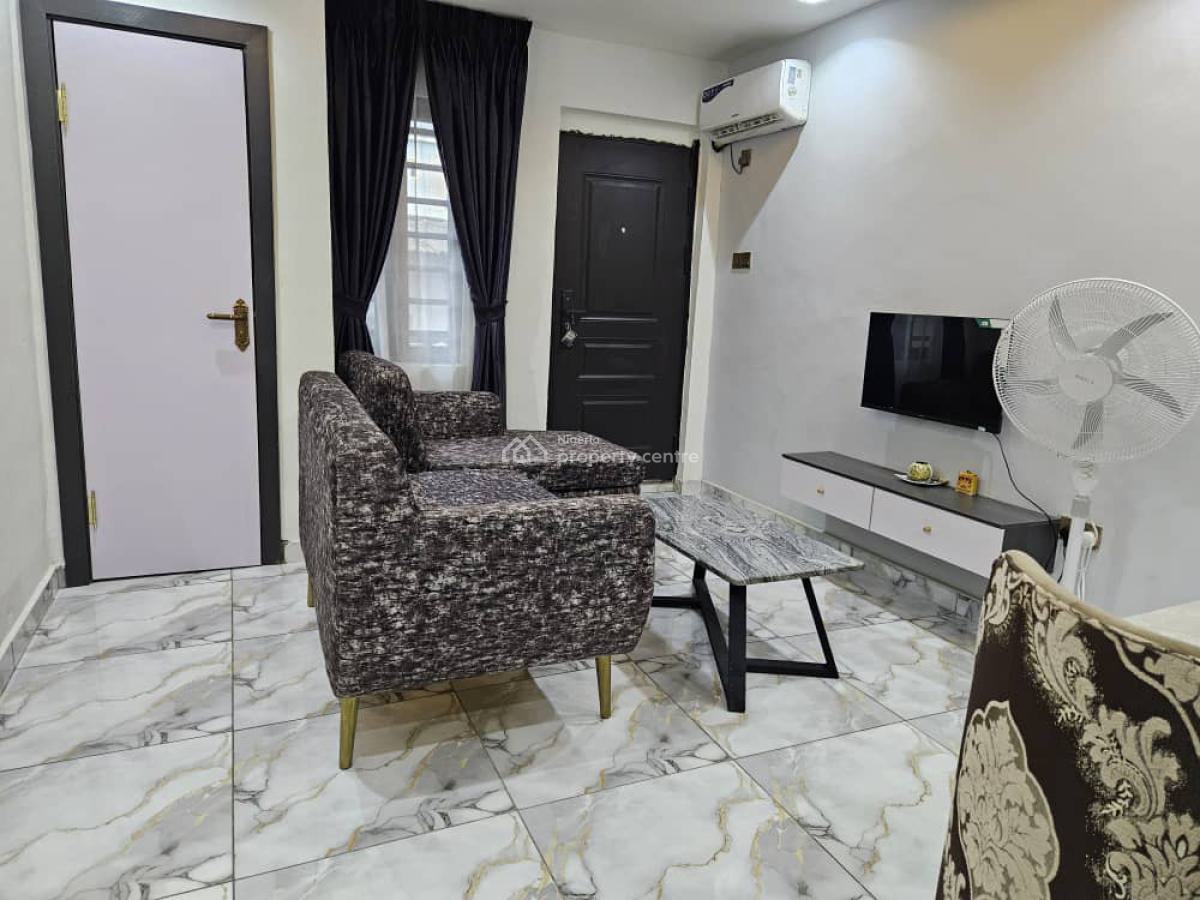 Airbnb, Akoka, Yaba, Lagos, Commercial Property Short Let