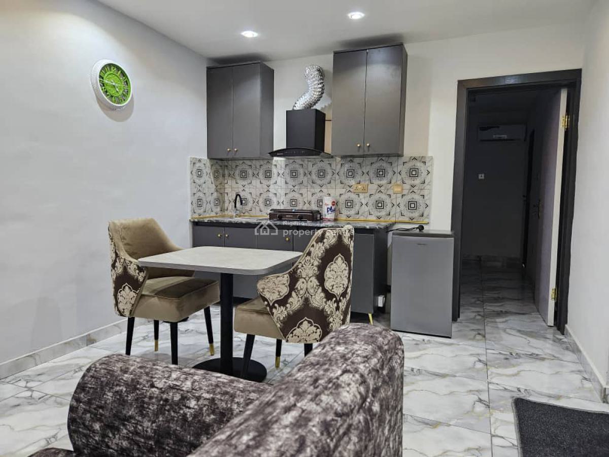 Airbnb, Akoka, Yaba, Lagos, Commercial Property Short Let