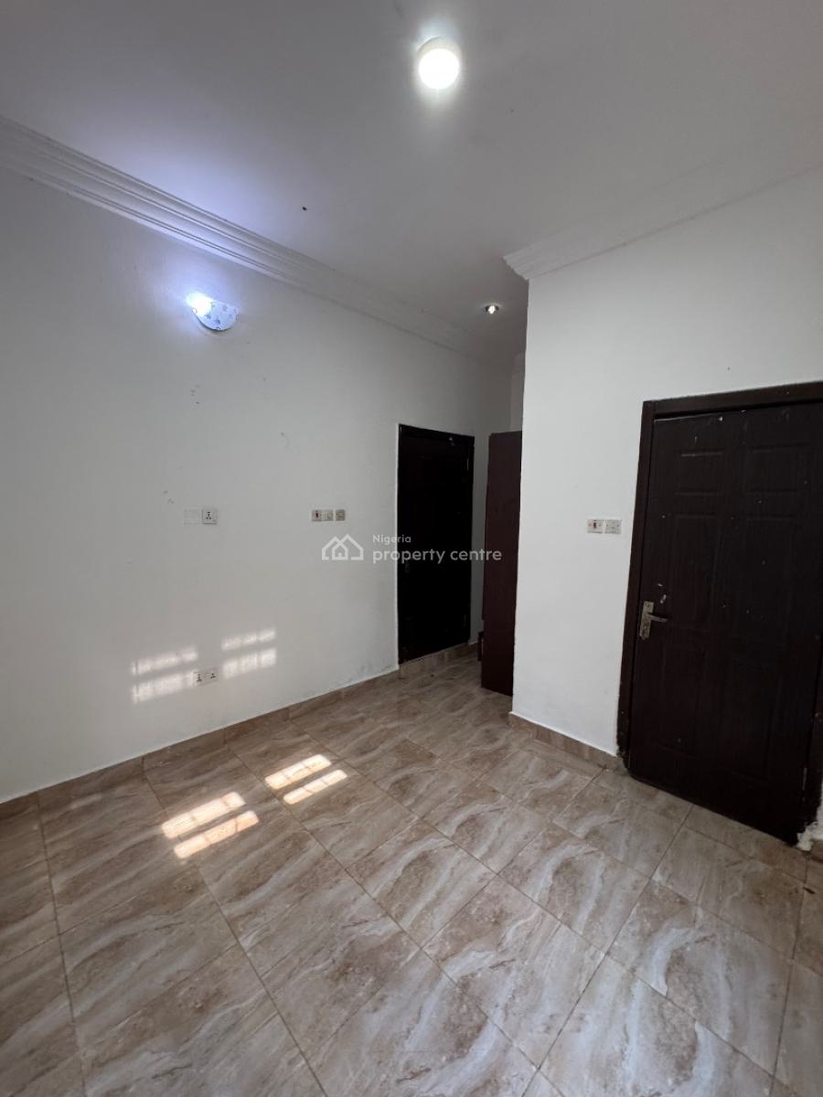 Self Contain, Chevy View Estate, Lekki Expressway, Lekki, Lagos, Self Contain (single Rooms) for Rent