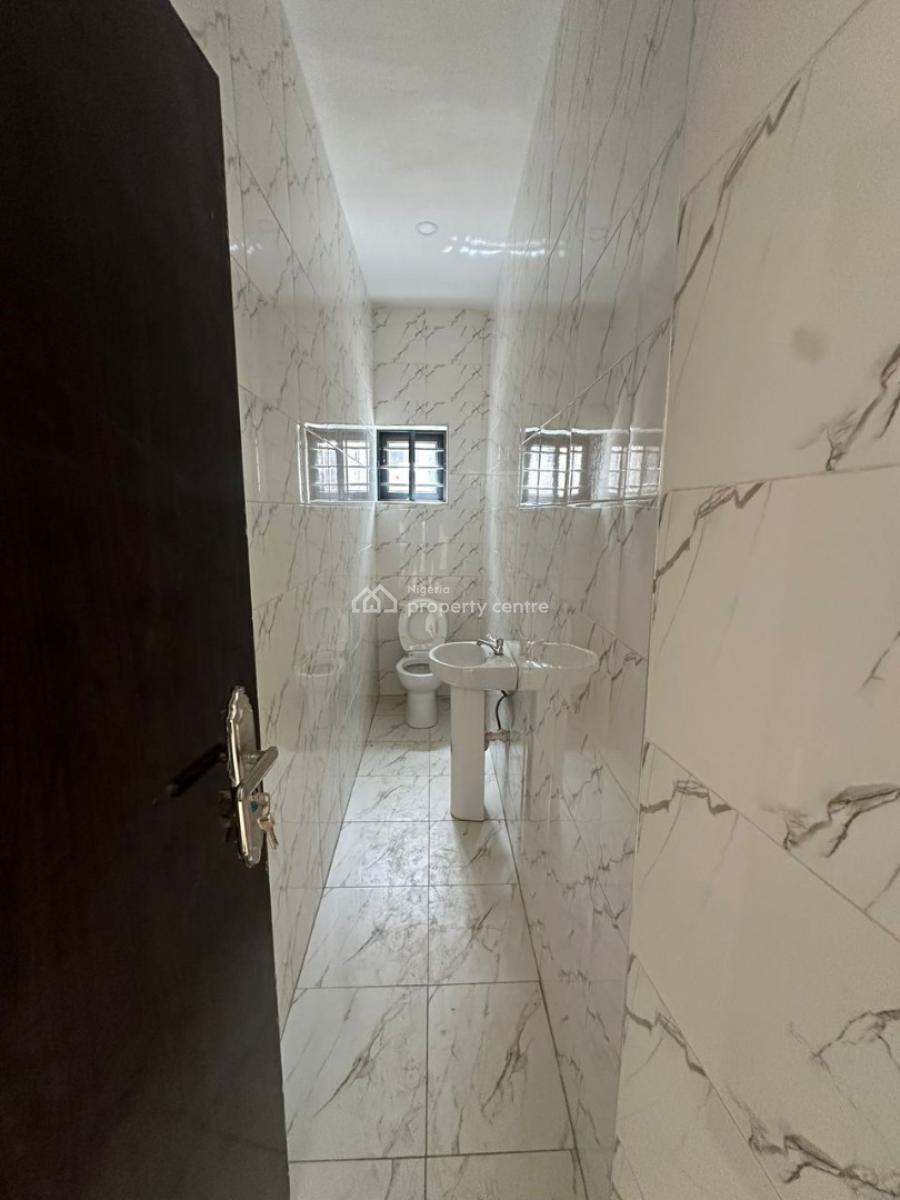Massive 2 Beds Flat Apartment, Life Camp, Abuja, Flat / Apartment for Sale
