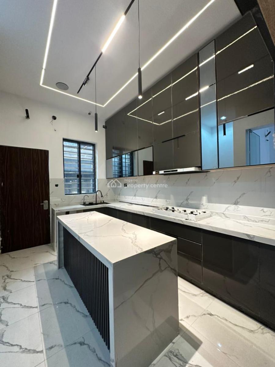 4 Bedroom Terrace Duplex with Bq, Osapa, Lekki, Lagos, Terraced Duplex for Sale