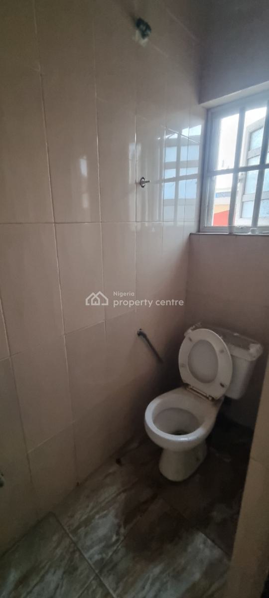 Spacious 5brm Terrace Duplex Facing Rd Viable for Commercial, Ajah Ilaje Off North West Filling Station, Ajah, Lagos, Terraced Duplex for Rent