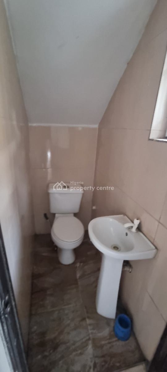 Spacious 5brm Terrace Duplex Facing Rd Viable for Commercial, Ajah Ilaje Off North West Filling Station, Ajah, Lagos, Terraced Duplex for Rent