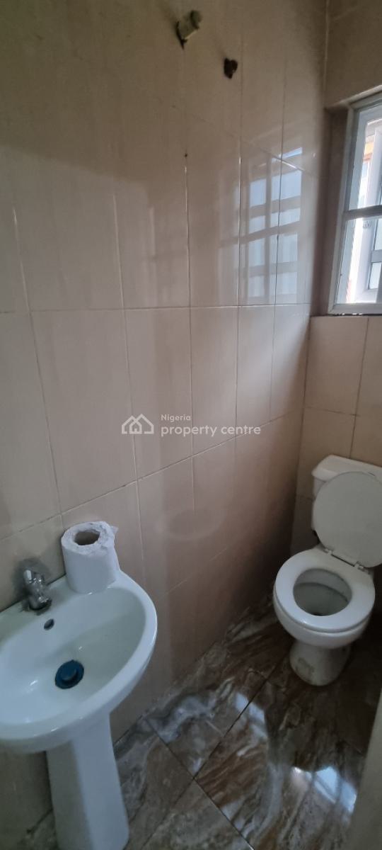 Spacious 5brm Terrace Duplex Facing Rd Viable for Commercial, Ajah Ilaje Off North West Filling Station, Ajah, Lagos, Terraced Duplex for Rent