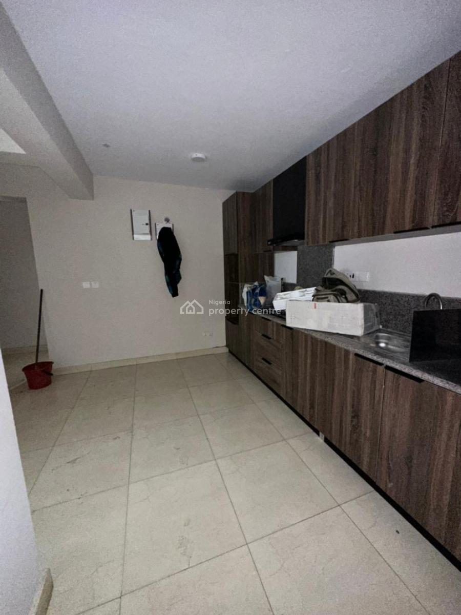 2 Bedroom Apartment, Osapa, Lekki, Lagos, Flat / Apartment for Sale