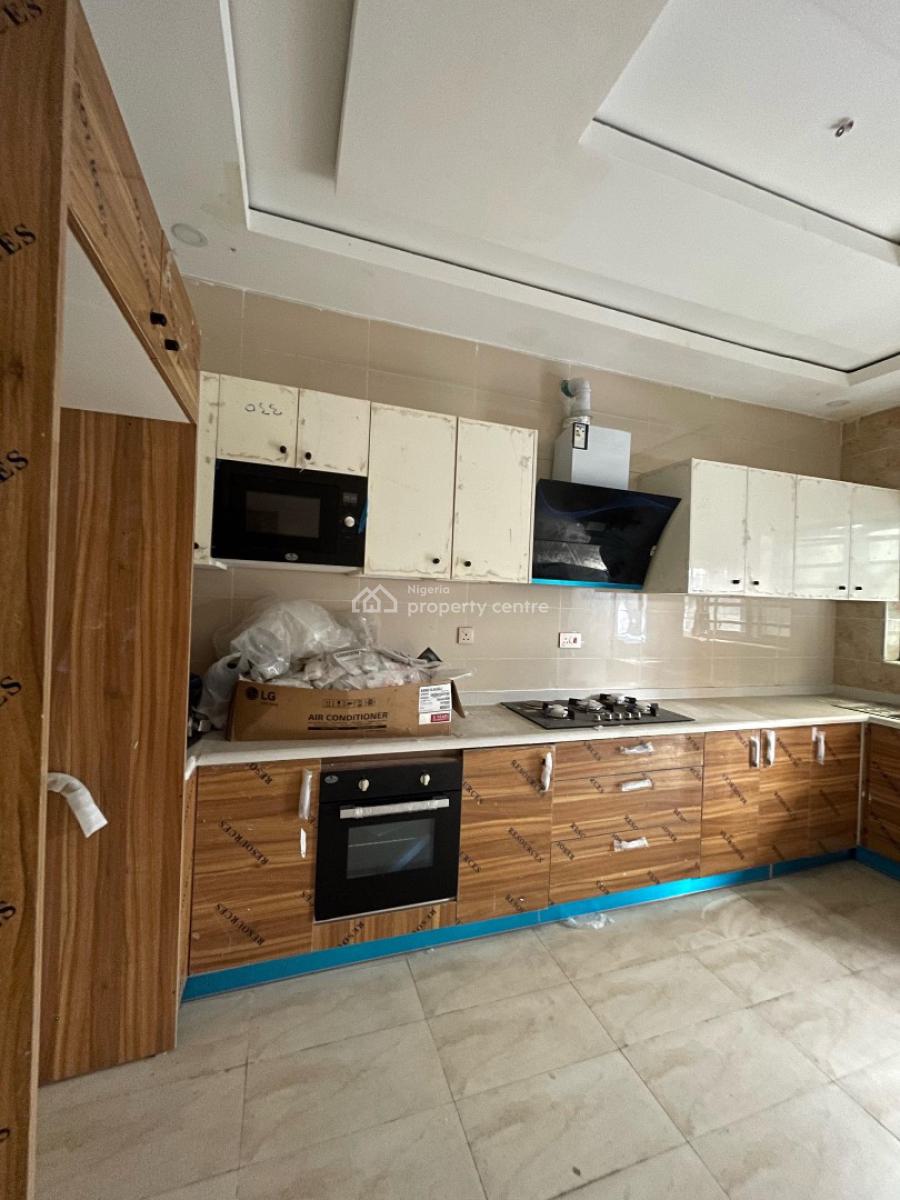 Polished 4 Bedroom Terrace + Bq & Pool, Ikate, Lekki, Lagos, Flat / Apartment for Rent