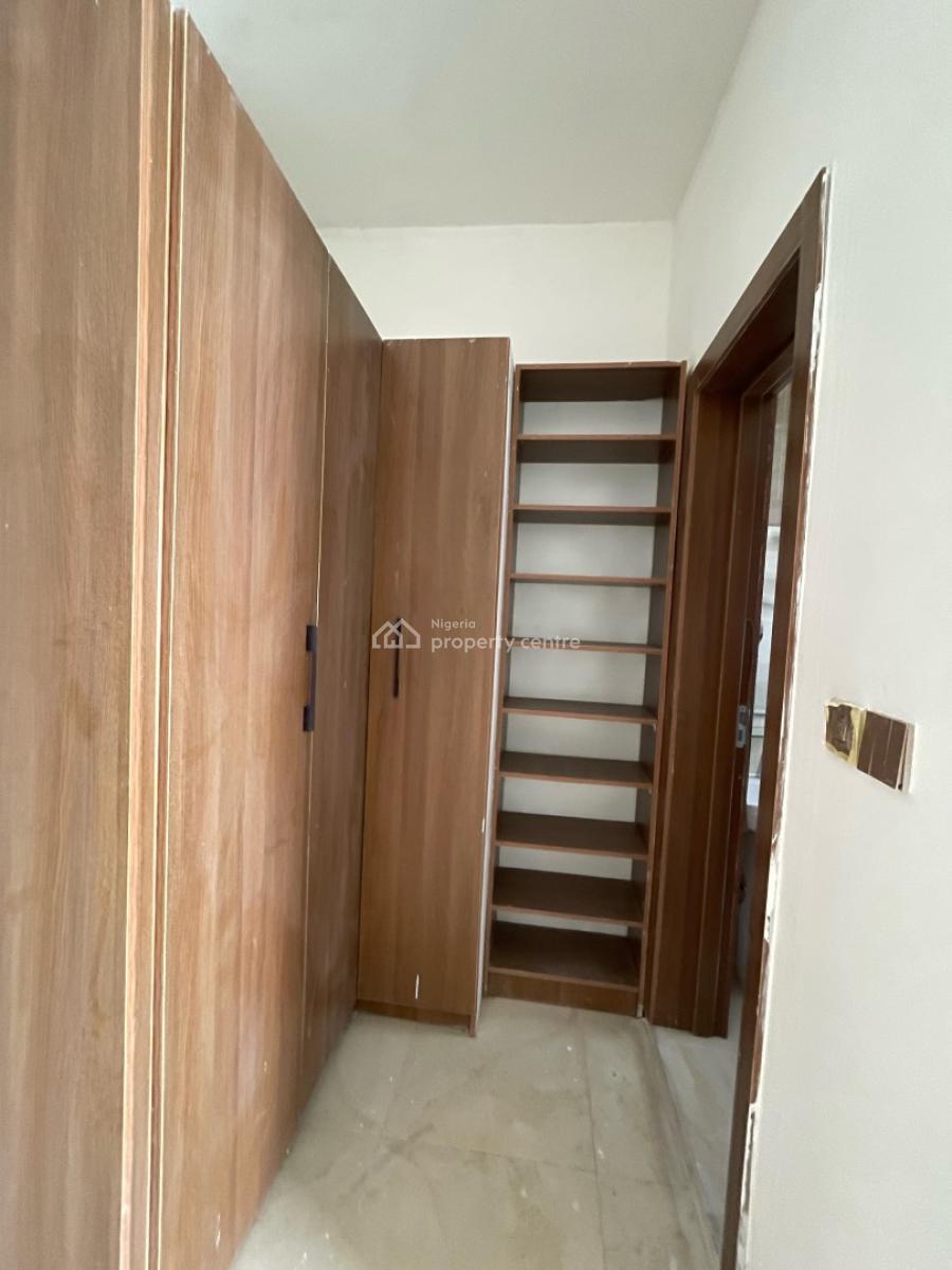 Polished 4 Bedroom Terrace + Bq & Pool, Ikate, Lekki, Lagos, Flat / Apartment for Rent