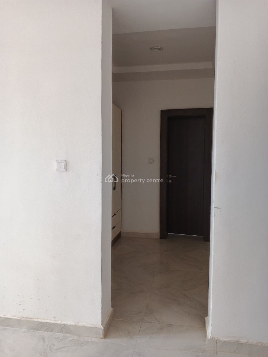 Newly Built 5 Bedroom Semi-detached Duplex with Pent Floor (sit Out), Asokoro District, Abuja, Detached Duplex for Rent
