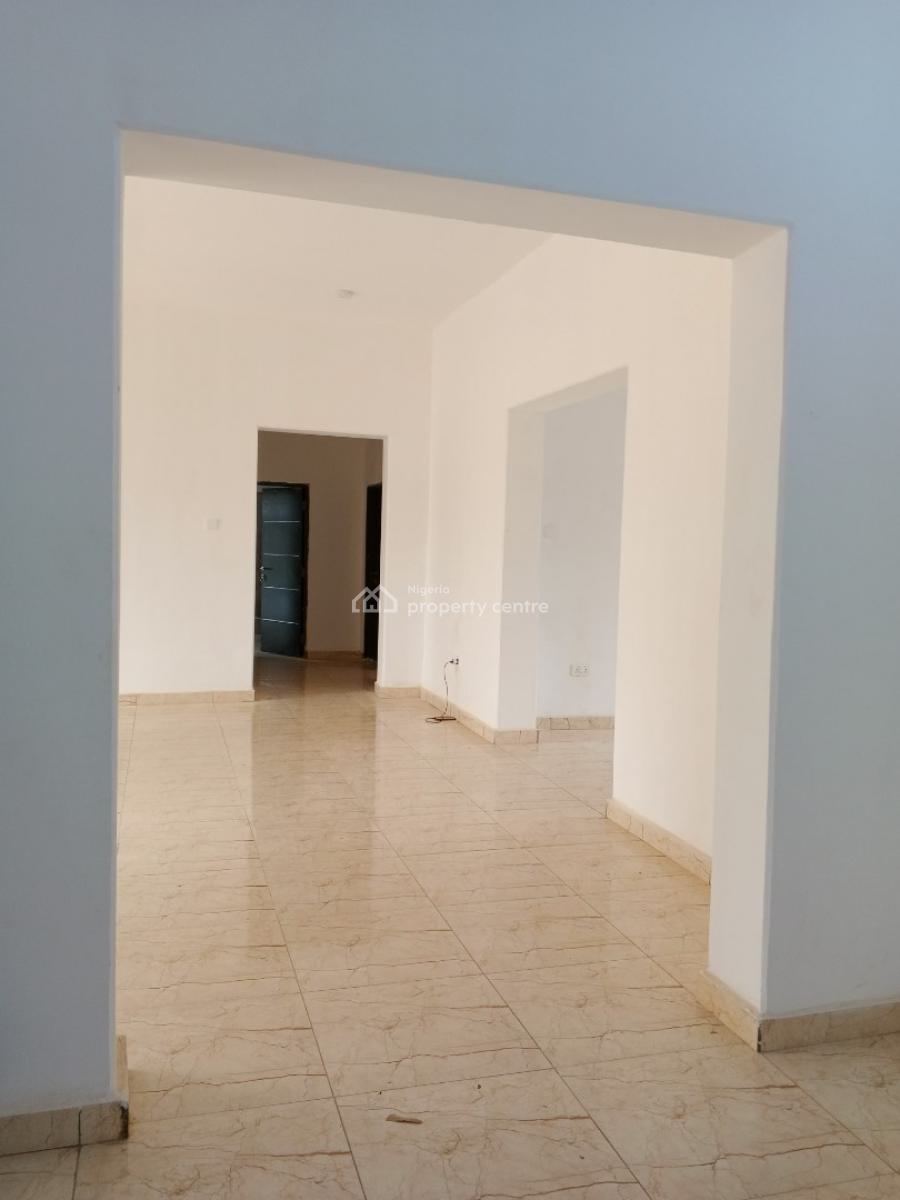 Newly Built 3 Bedroom Flat, Mabushi, Abuja, Block of Flats for Sale