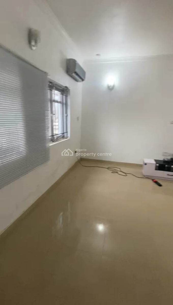 Renovated 2 Bedroom Flat Ensuit Ground-floor, Monastery Road, Sangotedo, Ajah, Lagos, Flat / Apartment for Rent