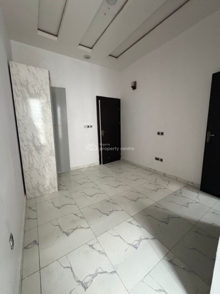 Standard Single Room in a Duplex Shared Apartment, Ikota, Lekki, Lagos, Self Contain (single Rooms) for Rent