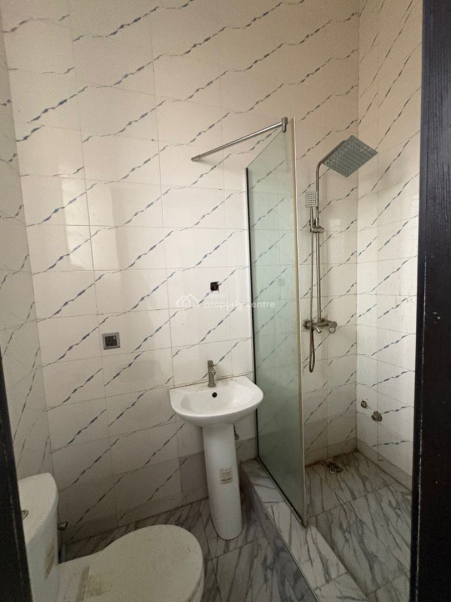 Standard Single Room in a Duplex Shared Apartment, Ikota, Lekki, Lagos, Self Contain (single Rooms) for Rent