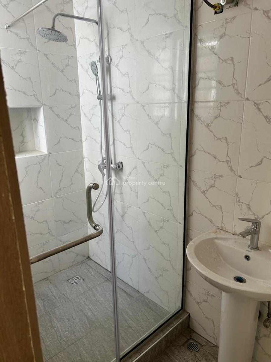 2 Bedroom Flat, Conservation Road, Lekki, Lagos, Flat / Apartment for Rent