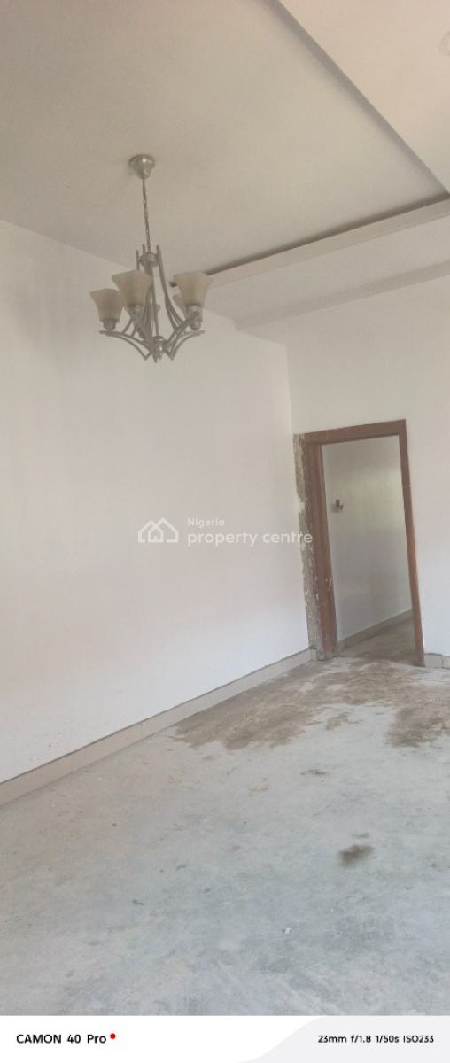 Big and Standard Mini Flat, By Pinnacle Fuel Station, Lekki Phase 1, Lekki, Lagos, Mini Flat (room and Parlour) for Rent