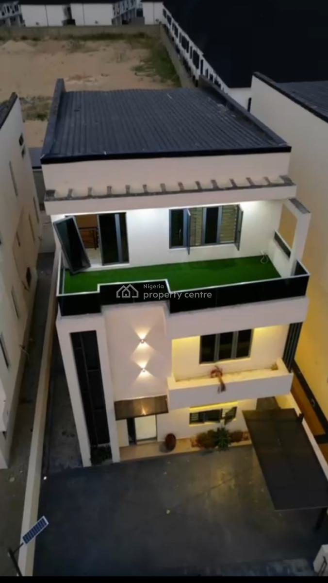 5 Bedroom 2 Story Luxurious Fully Detached Duplex with Bq, Vgc, Lekki, Lagos, Detached Duplex for Rent