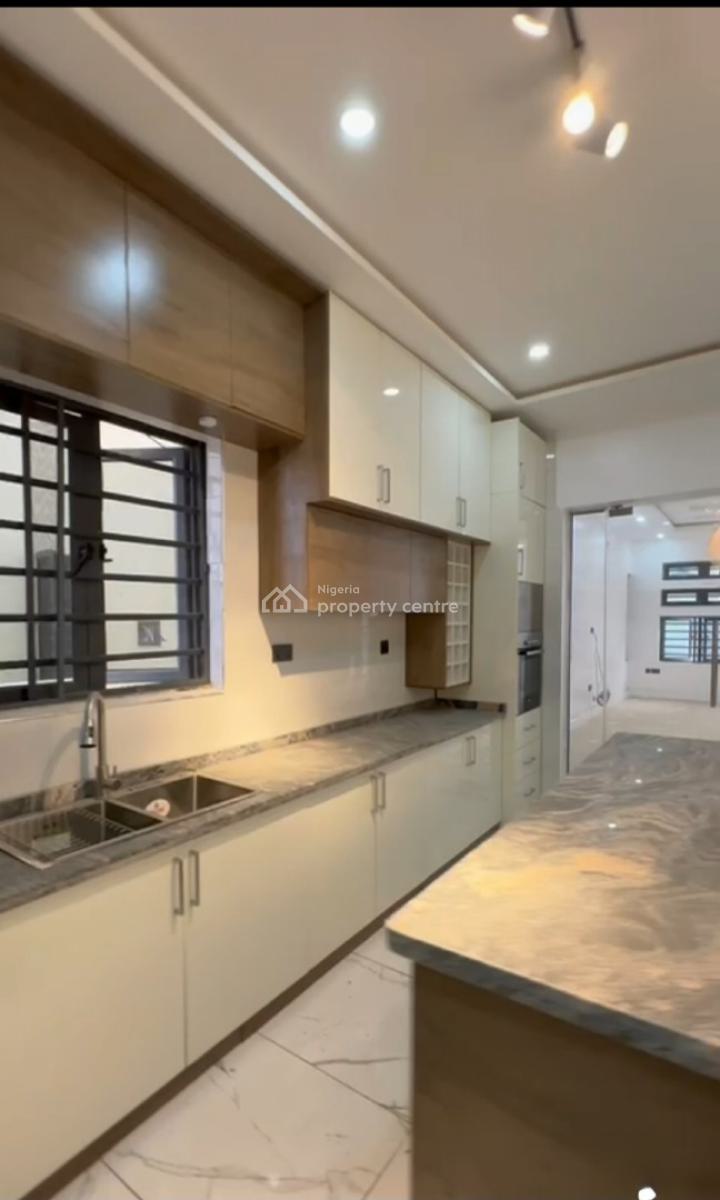 5 Bedroom 2 Story Luxurious Fully Detached Duplex with Bq, Vgc, Lekki, Lagos, Detached Duplex for Rent