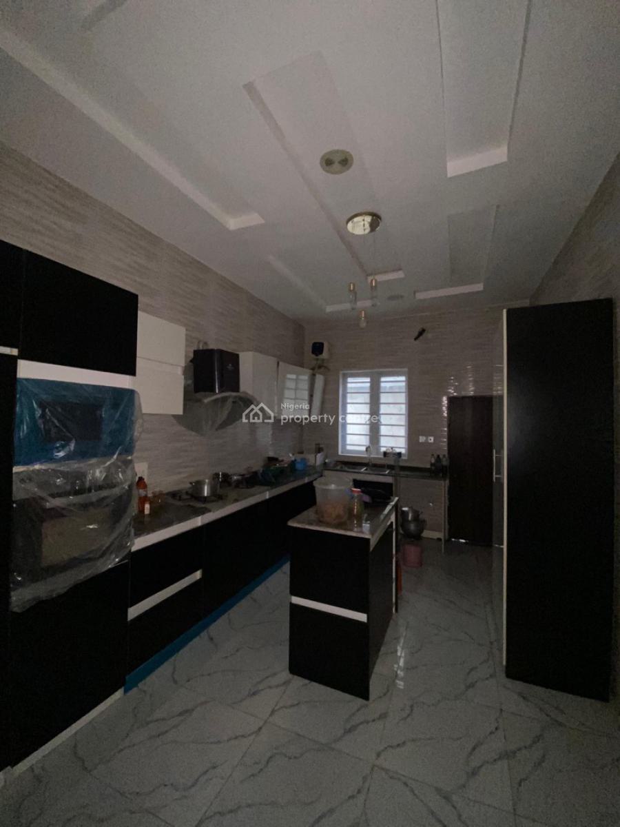 5 Bedroom Fully Detached Duplex with Bq, Orchid Roundabout, Lekki, Lagos, Commercial Property for Rent