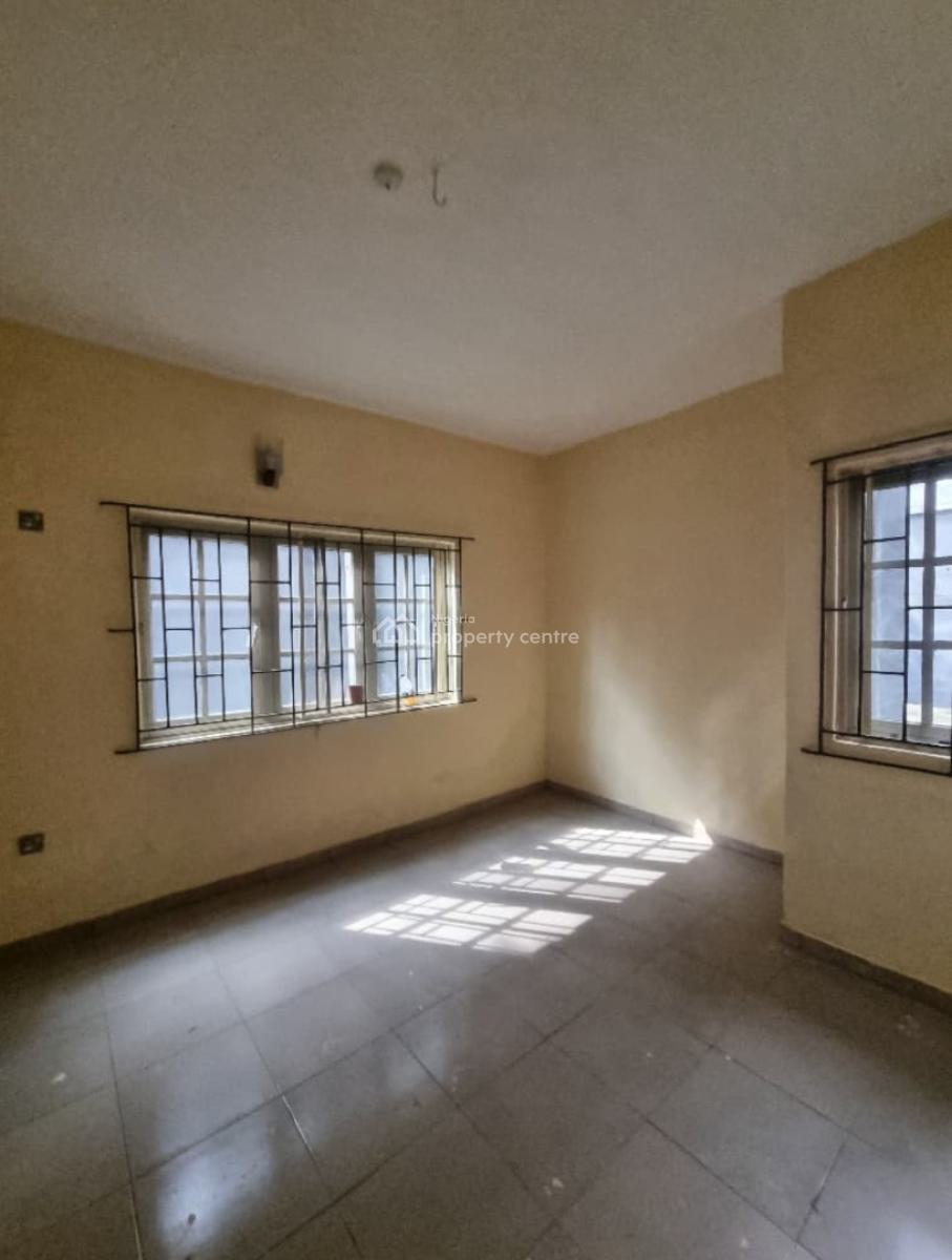 Lovely 4 Bedroom Semi Detached Duplex+ Bq, Omole Phase 2, Ikeja, Lagos, Semi-detached Duplex for Rent
