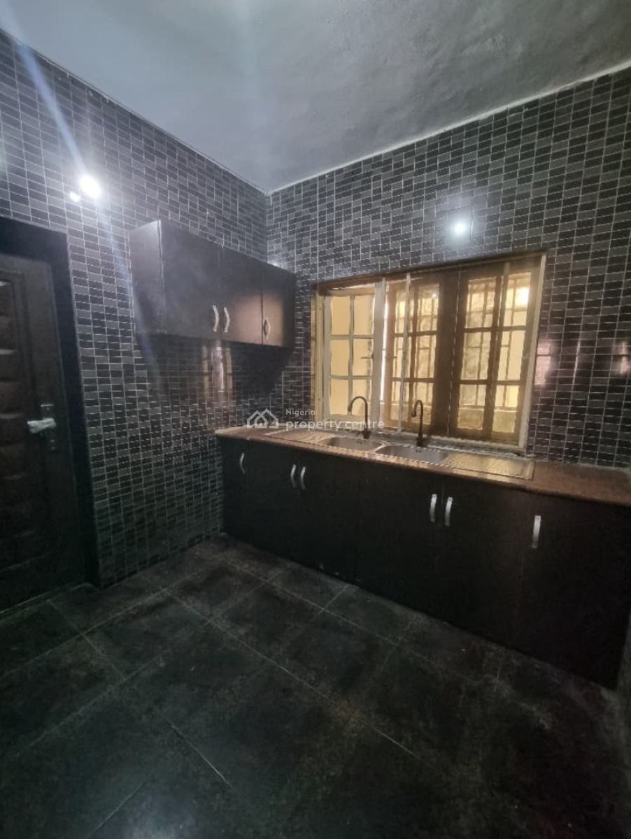 Lovely 4 Bedroom Semi Detached Duplex+ Bq, Omole Phase 2, Ikeja, Lagos, Semi-detached Duplex for Rent