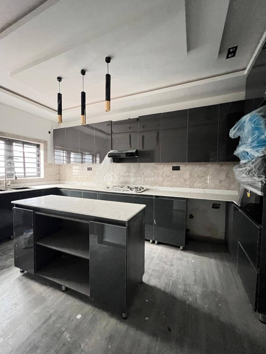 Luxury of 4 Bedrooms Duplex with Bq, Chief Lateef Oyelade Gra, Oluyole Industrial Estate, Ibadan, Oluyole, Oyo, Semi-detached Duplex for Sale